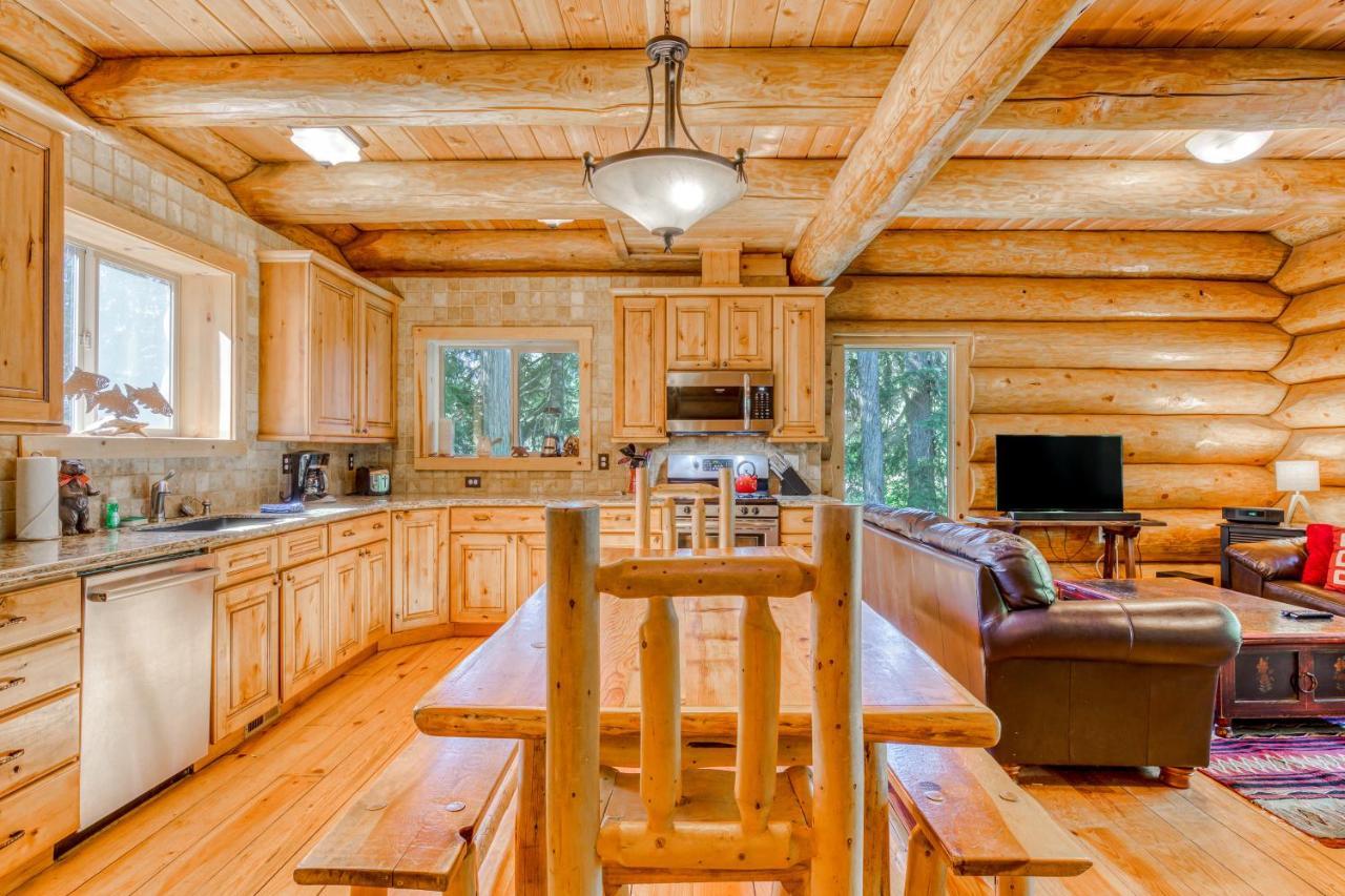Skiing Bear Chalet Говермент Кэмп Экстерьер фото