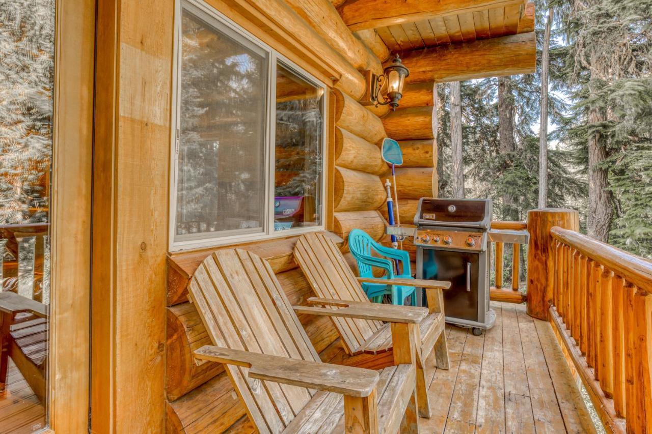 Skiing Bear Chalet Говермент Кэмп Экстерьер фото