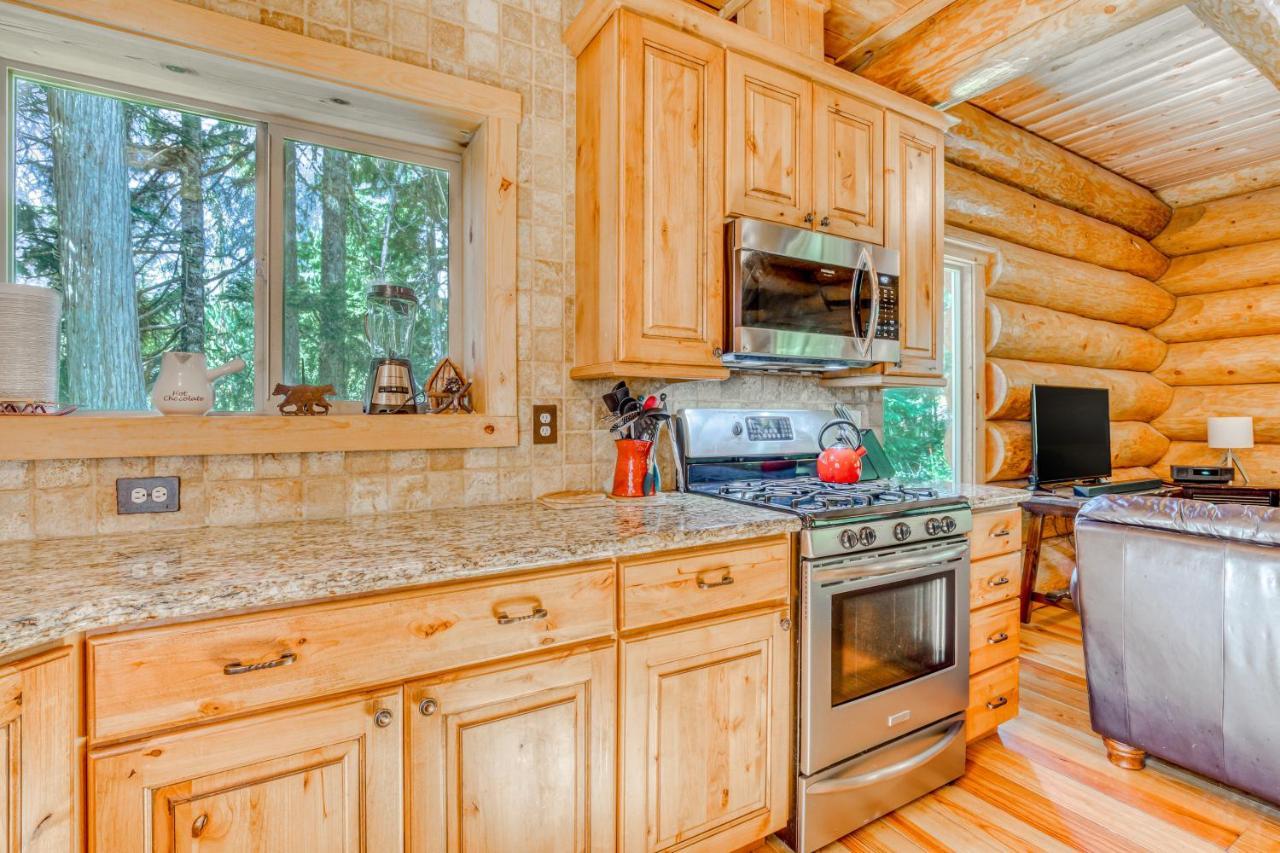 Skiing Bear Chalet Говермент Кэмп Экстерьер фото